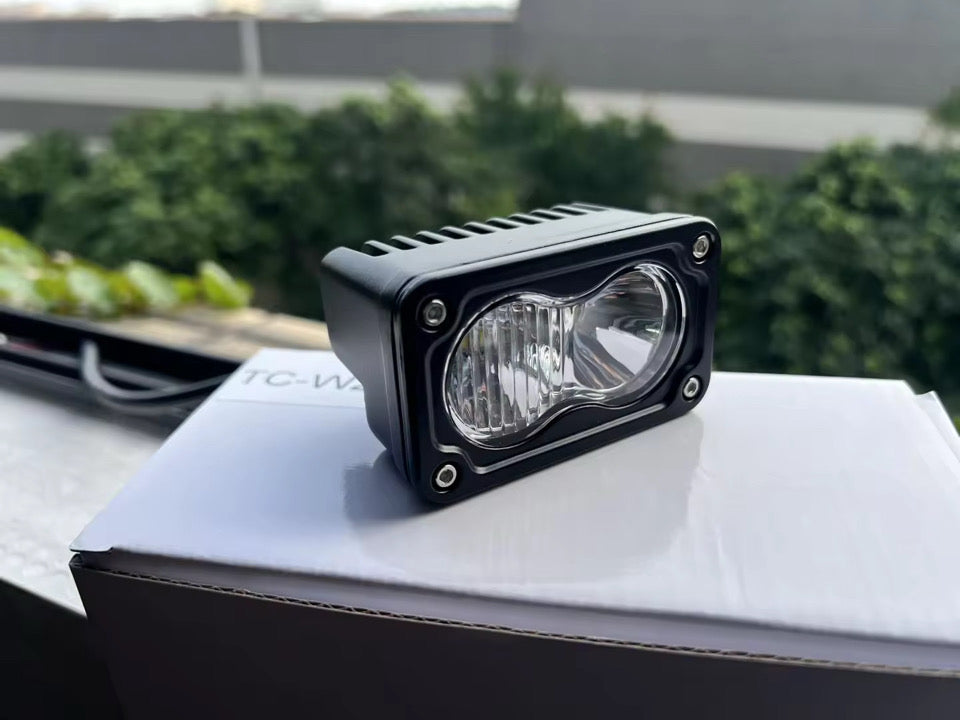 Plug-In-Play Baja Light