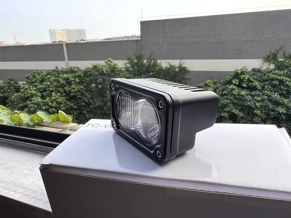 Plug-In-Play Baja Light